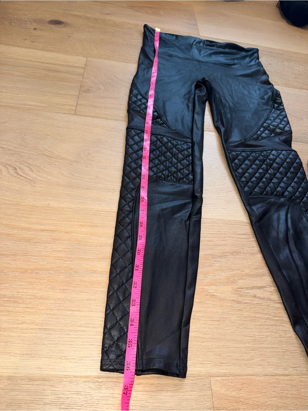 Spanx Faux Leather Black Moto Leggings Size Large - Picture 5 of 7